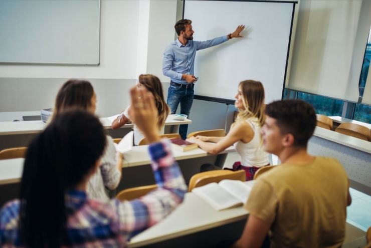 Formation Au Dees En Savoir Plus Sur Le Diplome Des Educateurs Le Media Social Emploi