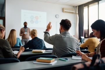 Val-de-Marne : un centre de formation qui s'ouvre aux métiers du social_thumb